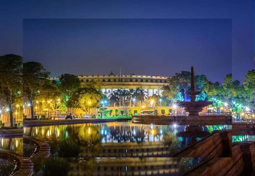 New Delhi : Night View of Delhi Tour - 4 Hrs - ISKCON and Laxmi Narayan Temple: Photo Stops, Then Dress-Code Reality