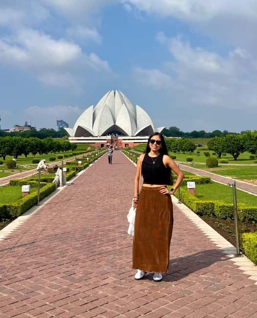 New Delhi: Private 5-Hour Sightseeing Tour with Hotel Pickup - New Delhi stops: Lotus Temple calm, Humayun’s Tomb gardens, Qutb Minar height, and more