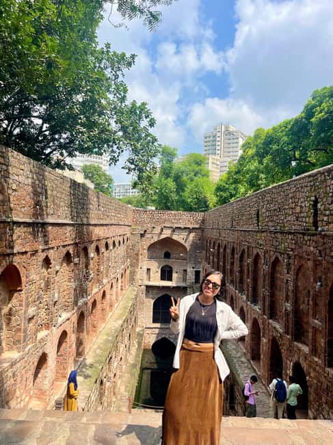 New Delhi: Private 5-Hour Sightseeing Tour with Hotel Pickup - Private transport, skip-the-line access, and why timing matters in Delhi