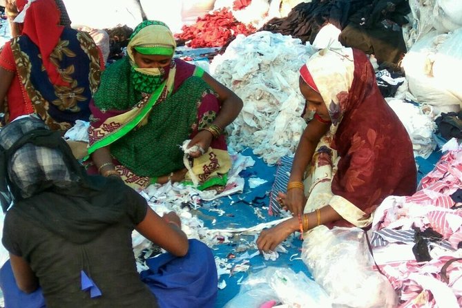New Delhi: Sanjay Colony Slum Tour with Locals - Key moments that make this Sanjay Colony walk hit
