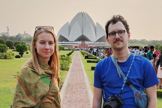 Old and New Delhi City Tour - Half or Full Day Options Available - Connaught Place break: a smart pause with food guidance