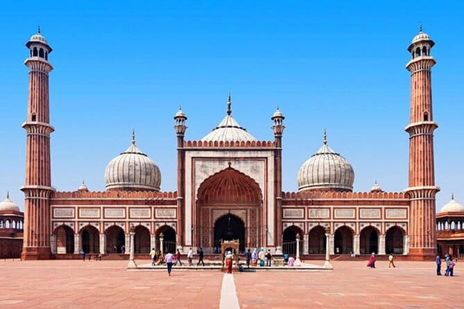 Old and New Delhi Private City Tour - Parliament House Pass-By: Views for Pictures, Not a Full Visit