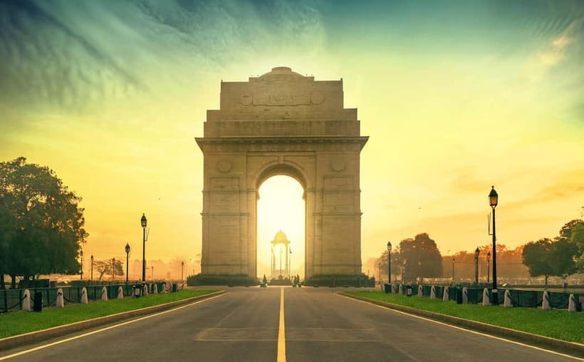 Old and New Delhi Private Full or Half Day Tour Upto 8 Hours - Private AC Car Pickup, Drop-off, and Guide Care in Delhi