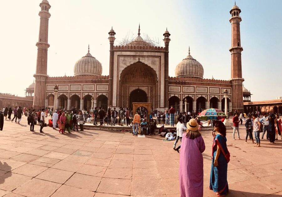 Old Delhi: 3-Hour Tuk-Tuk/Rickshaw Tour - Getting Started at Sunehri Masjid, Opposite Red Fort