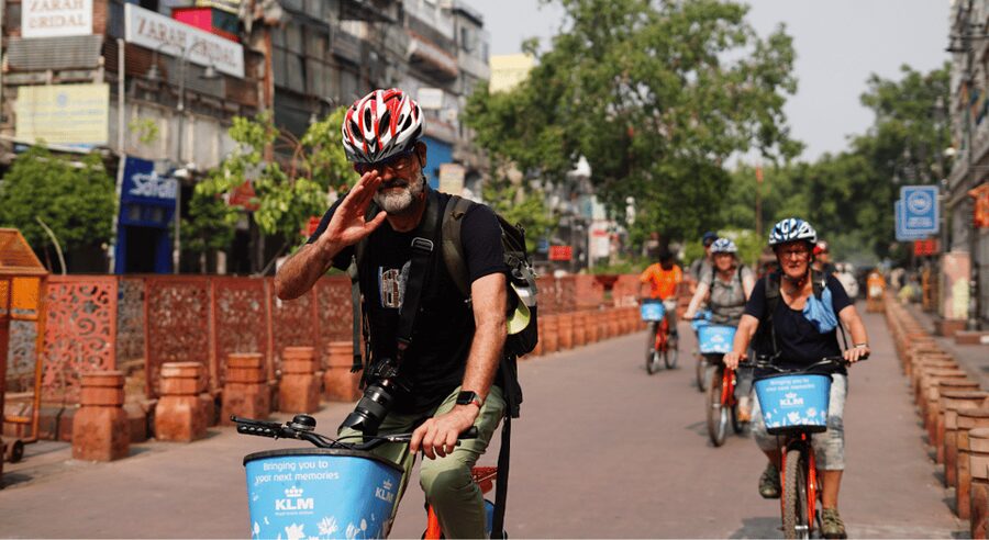 Old Delhi Bike Tour Morning 4 Hours: Delhi By Cycle - Civil Lines: British-era Delhi on the way back
