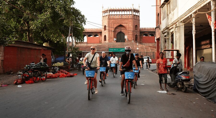 Old Delhi Bike Tour Morning 4 Hours: Delhi By Cycle - Jama Masjid: the Friday Mosque in plain view