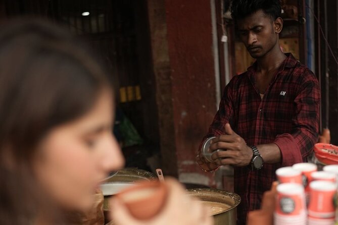 Old Delhi Food Walk by Haveli Dharampura [Private] - Jalebi Wala for a crunchy-sweet classic: Old Famous Jalebi Wala