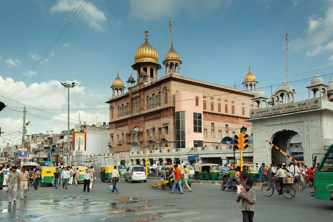 Old Delhi Heritage Walk and Half Day New Delhi Sightseeing - Key things you’ll notice right away