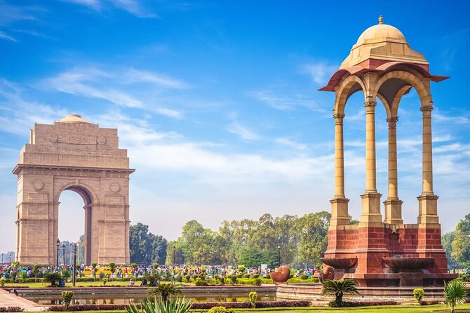 Old Delhi Heritage Walk and Half Day New Delhi Sightseeing - Old Delhi heritage walk, where your senses do the learning