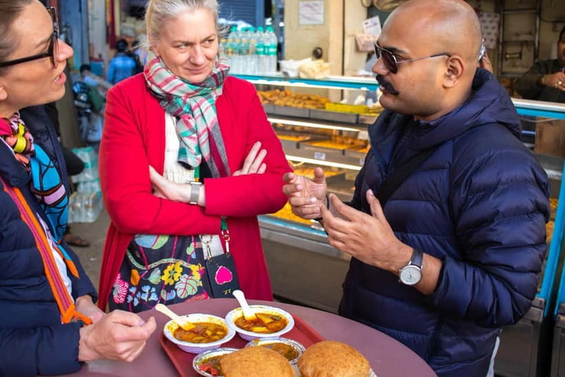 Old Delhi Like a Local: Food and Culture Walking Tour - Meeting point and logistics that matter (so you start relaxed)