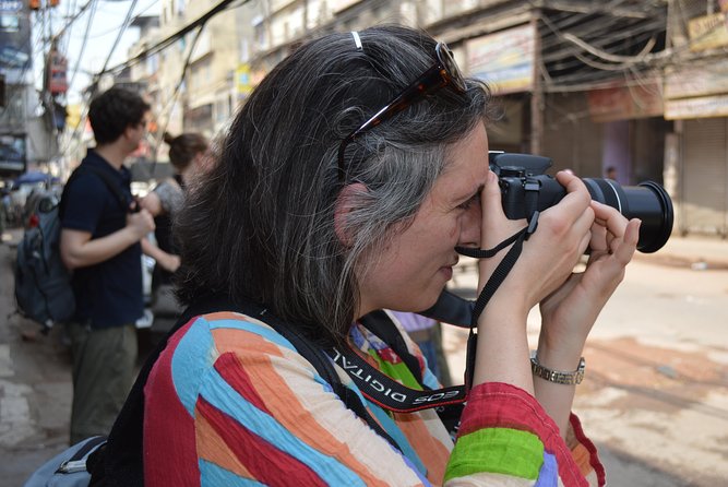 Old Delhi Photography & Food Tour with Rickshaw Ride to Masterji Kee Haveli - Why This Old Delhi Tour Works: Small Group and a Real Local Pace