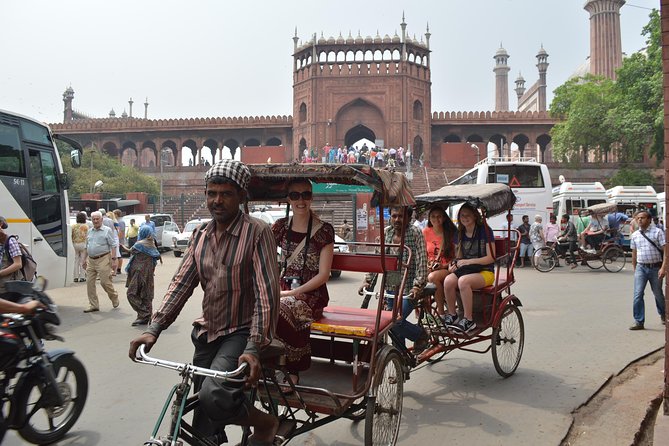 Old Delhi Photography & Food Tour with Rickshaw Ride to Masterji Kee Haveli - Khari Baoli Spice Market: Why Asia’s Big Spice Hub Is a Must-See