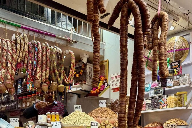Old Delhi's Belly - The Temple Stop and the Chai Reset You’ll Appreciate