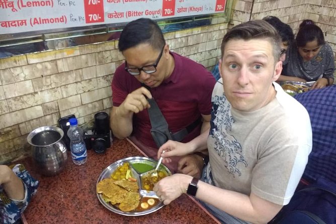 Old Delhi Street Food Tour With Spice Market On Tuk Tuk - Getting oriented at Chandni Chowk, starting near the mosque zone