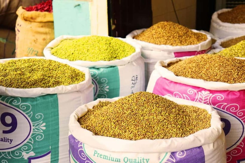 Old Delhi Temples and Spice Market Tour - Khari Baoli Spice Market, where wholesale means loud scents and big trade