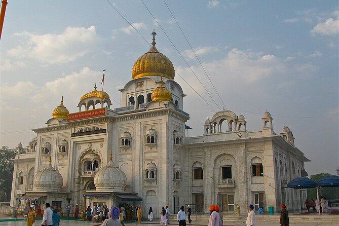 Old Delhi Temples, Cultural, Heritage Walking Street Food Tour - Getting started: hotel pickup, chauffeur ride, and your first guide handoff