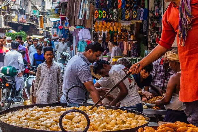 Old & New Delhi City Private Full Day or Half Day Tour - Lotus Temple, Rashtrapati Bhavan, and India Gate on a Tight Timeline