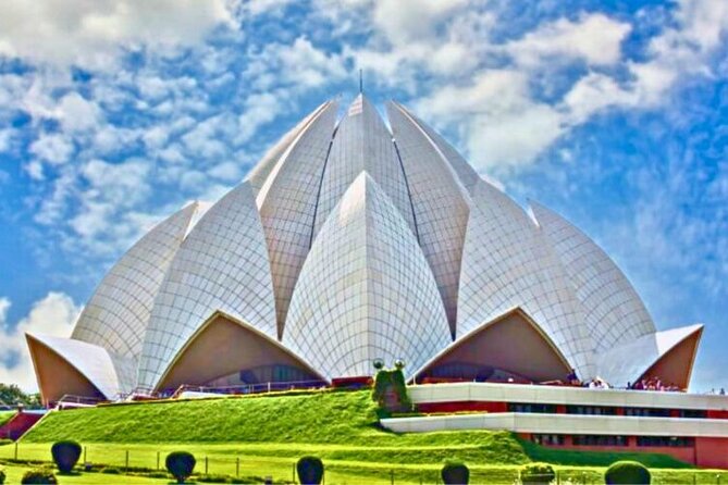 Old & New Delhi City Tour with Full or Half Day Options - Private Delhi, done right: AC comfort plus a guide who makes it make sense
