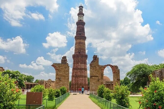 Old & New Delhi City Tour with Full or Half Day Options - Starting in Old Delhi: Jama Masjid and Red Fort exterior photos