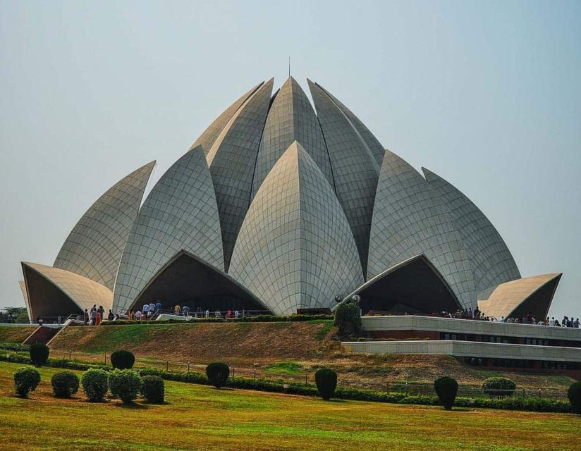 Old & New Delhi Culture & Architecture City Private Tour - Jama Masjid Photos and Mughal Scale