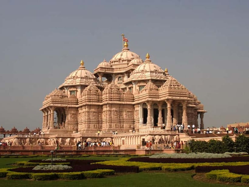 Old & New Delhi Full or Halfday Guided Tour with Street Food - Who should book this tour, and who should skip it