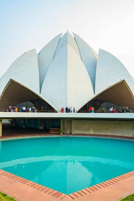 Old & New Delhi Full or Halfday Guided Tour with Street Food - Private transport that actually helps in Delhi traffic