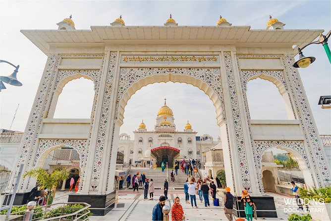 Old & New Delhi Private Tour-Half Day or Full Day Delhi City Tour - Jama Masjid and Chandni Chowk: Old Delhi’s first hit of energy