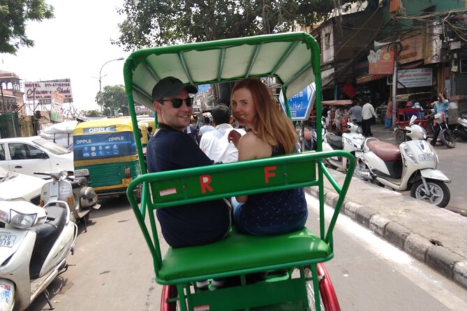 Old & New Delhi Tour - Raj Ghat: A Quiet Pause in the Middle of the Run
