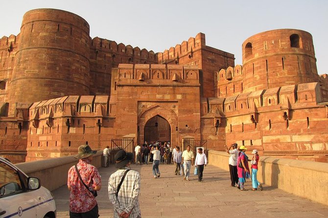 One Day Agra ( Taj Mahal ) private Tour from Delhi - How the private driver and pickup flexibility add real value
