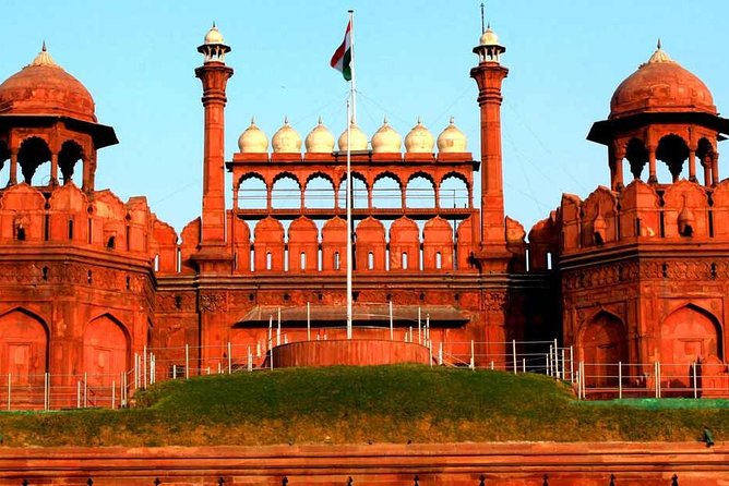 One Day Private Delhi Sightseeing Tour by Car - Qutub Minar and Lotus Temple, plus the Monday swap