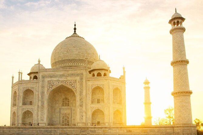 Overnight Taj Mahal Tour By car - Overnight in Agra: what the hotel night and breakfast actually buy you