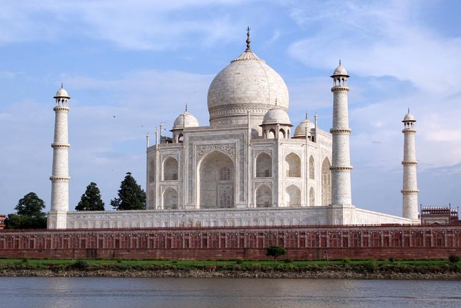 Private : 02 Days of Taj Mahal Agra Tour From Delhi - Taj Mahal Sunrise on Day Two: The Early Pickup Advantage