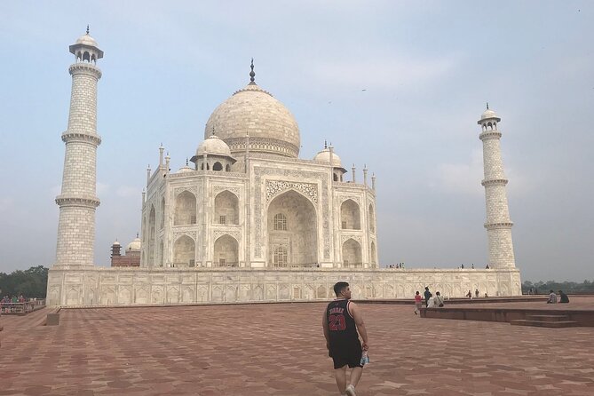 Private Car from Delhi to Taj Mahal with Driver and Local Guide - Price and Value: What $40 Really Buys (And What It Does Not)