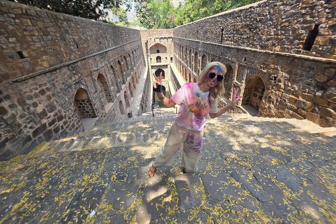 Private Customized Tour Of Old/New Delhi Spiritual Sites - Chandni Chowk by rickshaw: getting your bearings fast