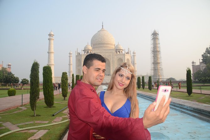 Private Day Tour of Taj Mahal and Agra Fort By Super fast train - Getting to the start: pickup in Delhi and where the day ends