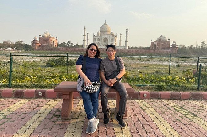 Private Day Tour to Taj Mahal and Agra fort from Delhi - Why the private guide level matters at both sites