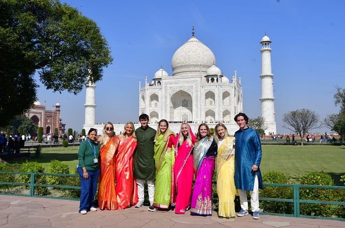 Private Day Tour to Taj Mahal and Agra fort from Delhi - Should you book it?