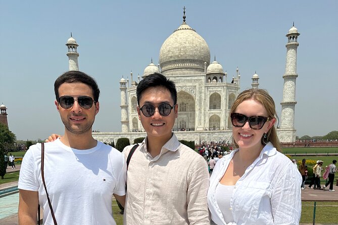 Private Day Tour to Taj Mahal and Agra fort from Delhi - Taj Mahal visit timing at around 9:30am, with real photo help