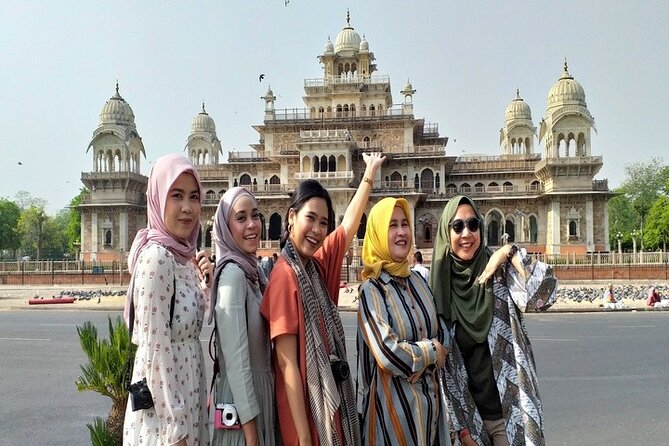Private Delhi Jaipur Day Trip by Car - All Inclusive - City Palace: Royal Residence, Mughal and Rajput Mix