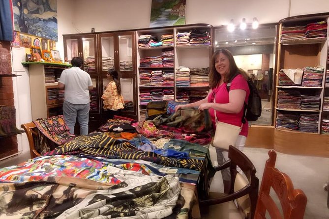 Private Delhi Shopping Tour with Female Expert - Khari Baoli: wholesale spices and the smell test for real gifts