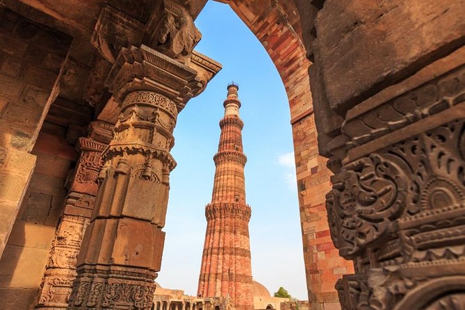 Private Delhi Tour: Lotus Temple, Qutub Minar and Dilli Haat - Lotus Temple (Bahai Temple): entry is free, and the vibe matters