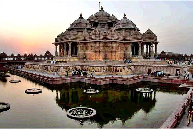 Private Evening Tour of Akshardham Temple with Musical Fountain Show - Key points to know before you go