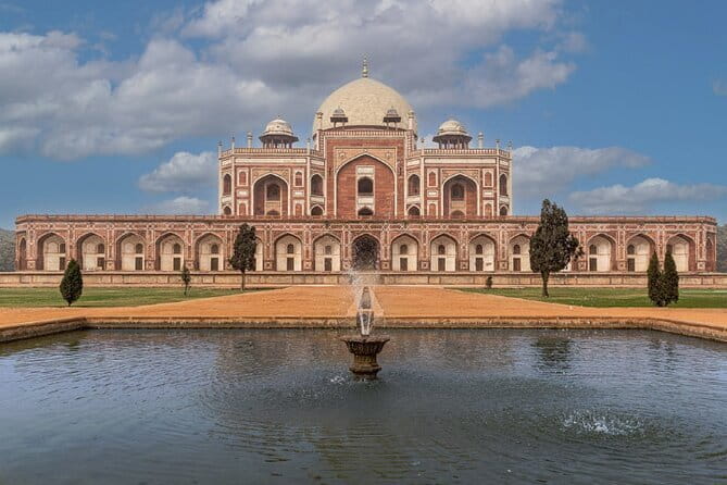 Private Full Day Old and New Delhi City Tour - Humayun’s Tomb: the garden-tomb that influenced later design