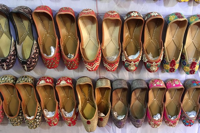 Private Full Day Shopping Tour in New Delhi - Timing and customization, how to make the day fit your shopping style