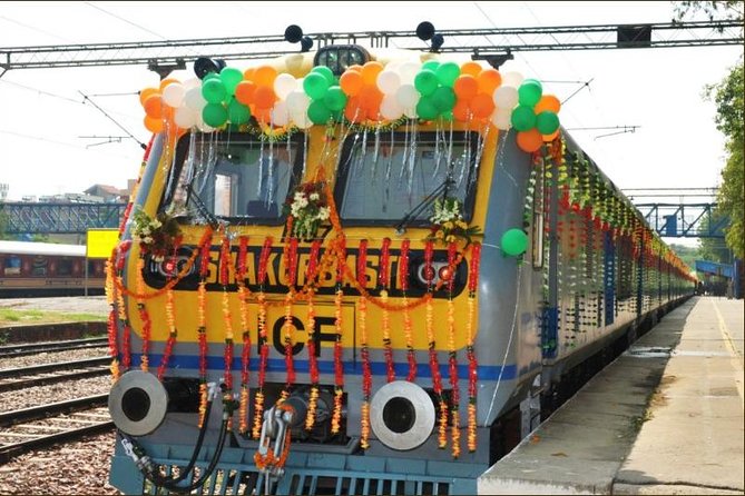 Private Full Day Taj Mahal Tour From Delhi by High Speed Gatiman Express Train - Taj Mahal with a private guide: what you gain beyond photos