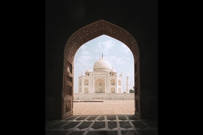 Private Golden Triangle Tour Delhi Agra Jaipur ( Top Rated ) - Sunrise at the Taj Mahal: why this tour’s timing is the whole deal
