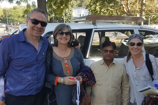 Private Guided Tour of Old and New Delhi - Chandni Chowk by Rickshaw: Narrow Lanes and Spice Market Smells