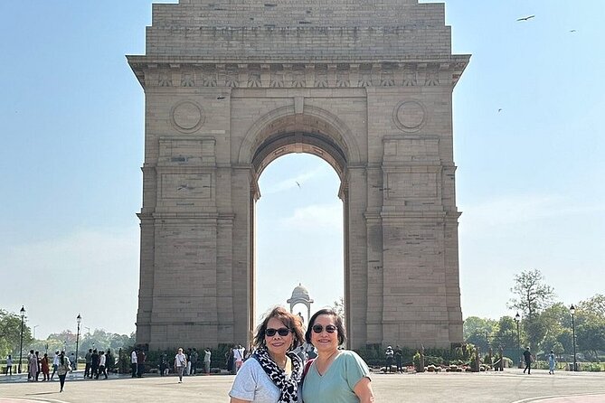 Private Half-Day Delhi City Tour With Entrance Fees - Lodhi Garden: A Break from City Noise, with Tombs to Notice