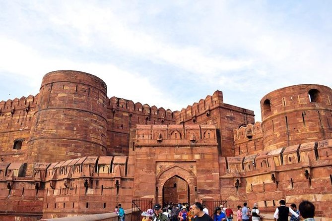 Private Luxury Delhi, Agra, Jaipur & Varanasi from Delhi - 5 Nights 6 Days Tour - Agra Fort and Itmad-ud-Daula: The Stops That Teach You More