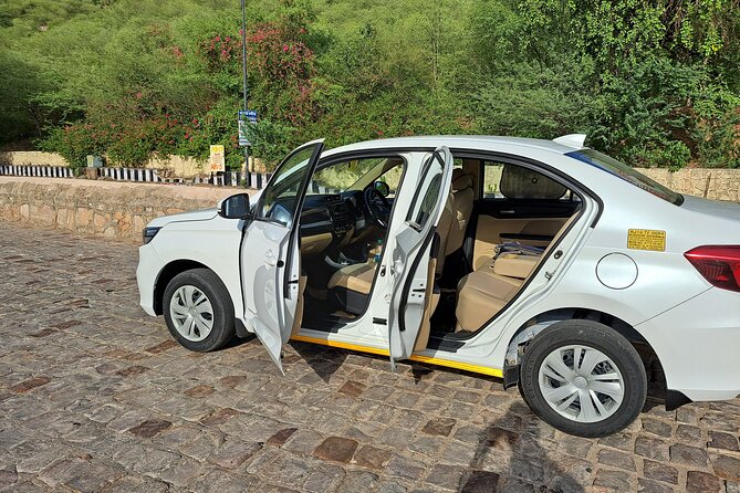 Private New Delhi Arrival Transfer Airport to Hotel/Accommodation - What happens at pickup: terminals, meeting spots, and your driver’s messages